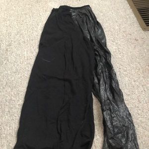 Long sleeve light shirt